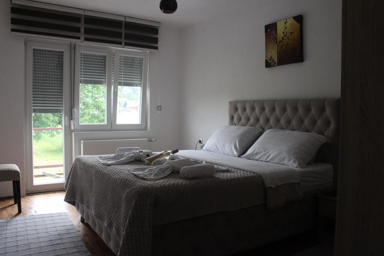 Apartmani Ramonda Teslić Zewnętrze zdjęcie