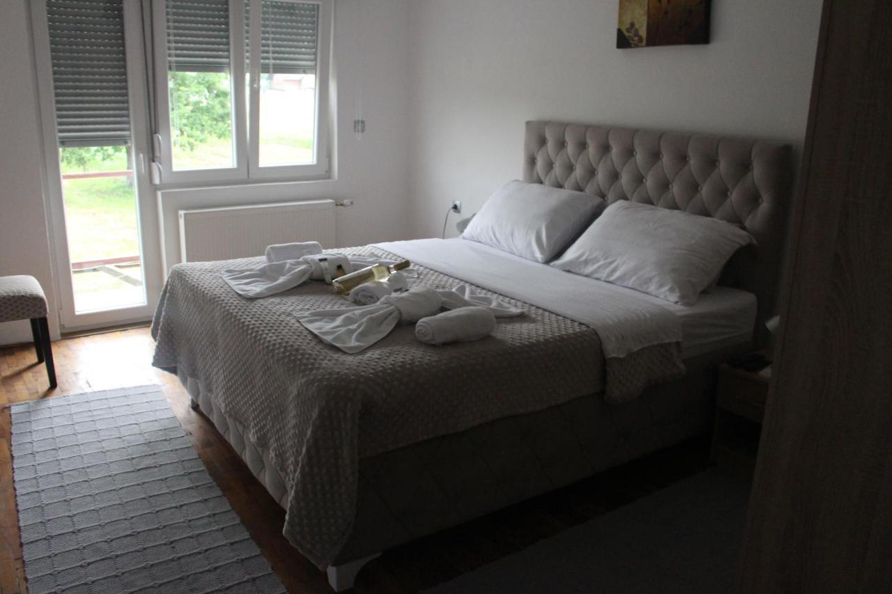 Apartmani Ramonda Teslić Zewnętrze zdjęcie